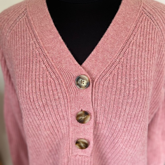 Madewell V-neck sweater - Picture 7 of 10